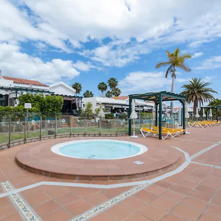 Casa Tommy 13 Tatil parkı